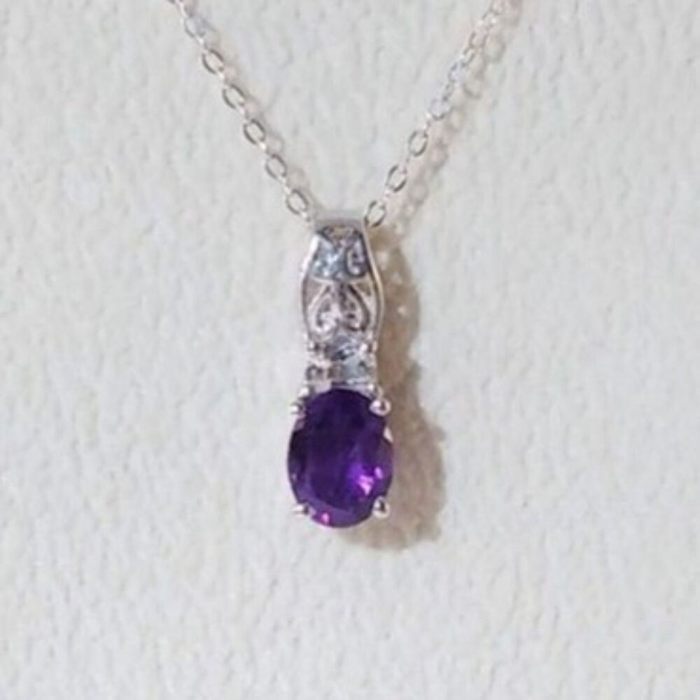 Amethyst 1.2 Carats Pendant with Italian Chain